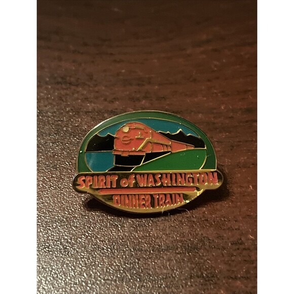 Vintage Spirit Of‎ Washington Dinner Train Lapel Hat Pin - Picture 1 of 3